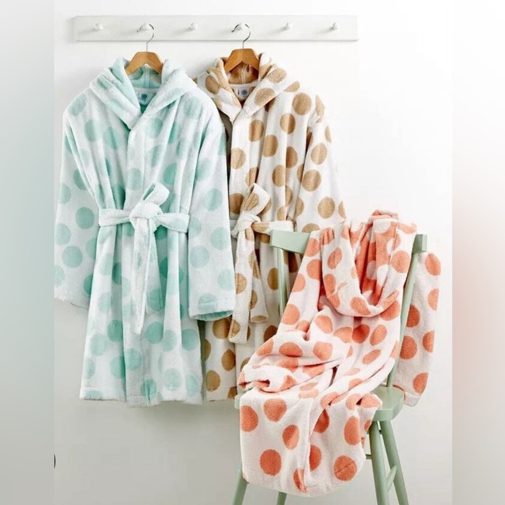 Martha Stewart robe